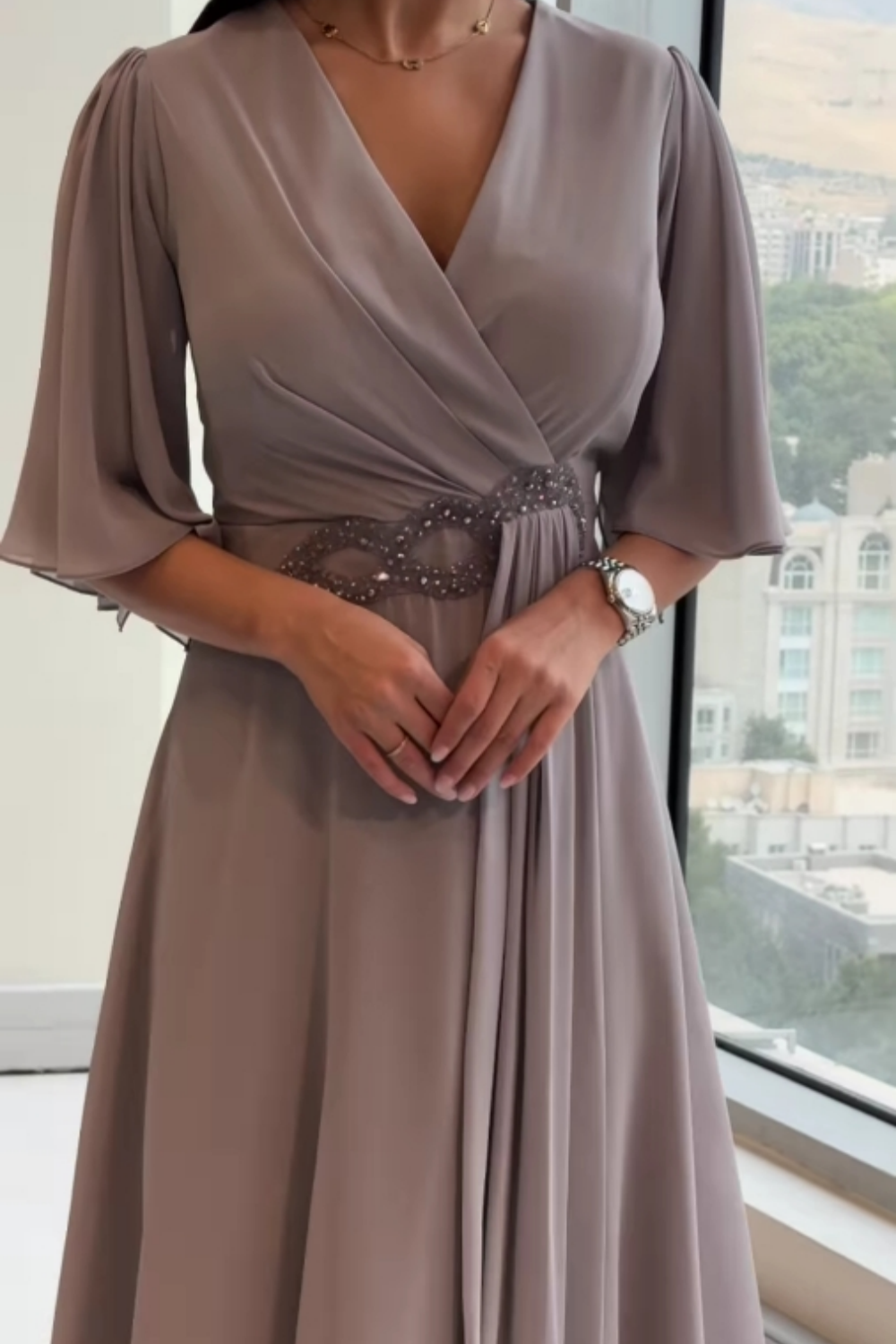 Louise™ | Elegant V-neck maxi dress
